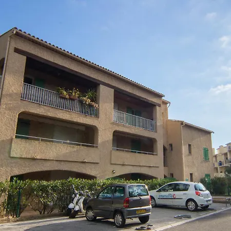 Apartment Les Lantanas-1 By Interhome